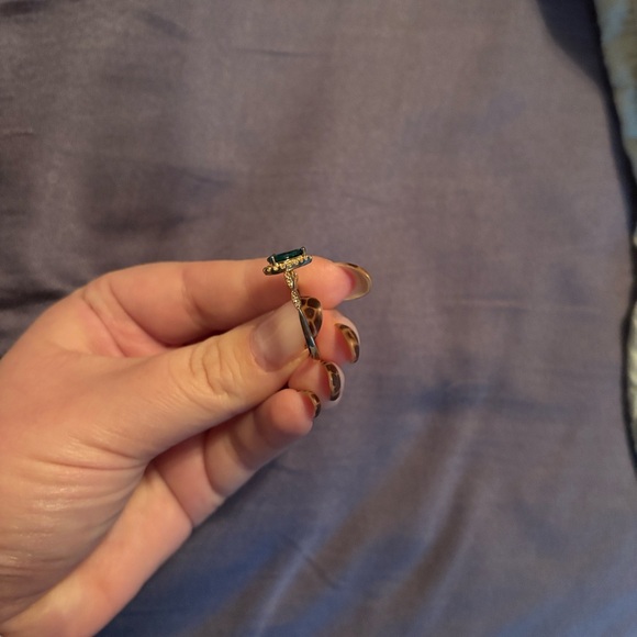 Emerald and 14k gold ring - Picture 7 of 8